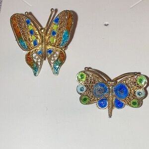 Pair of Vintage Italian 800 Gold Filigree Cloisonne' Butterfly Pins